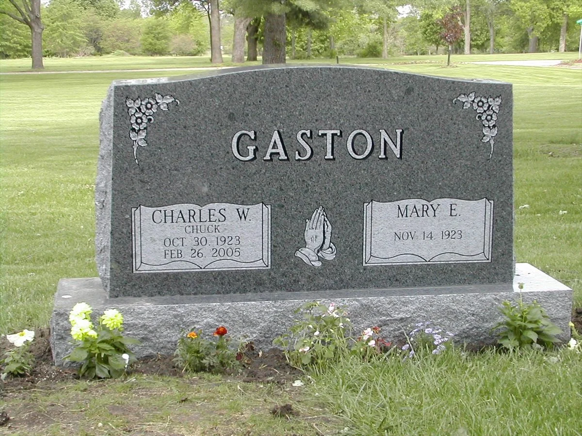 Traditional upright granite headstone made by Watts Monuments (photo 11)