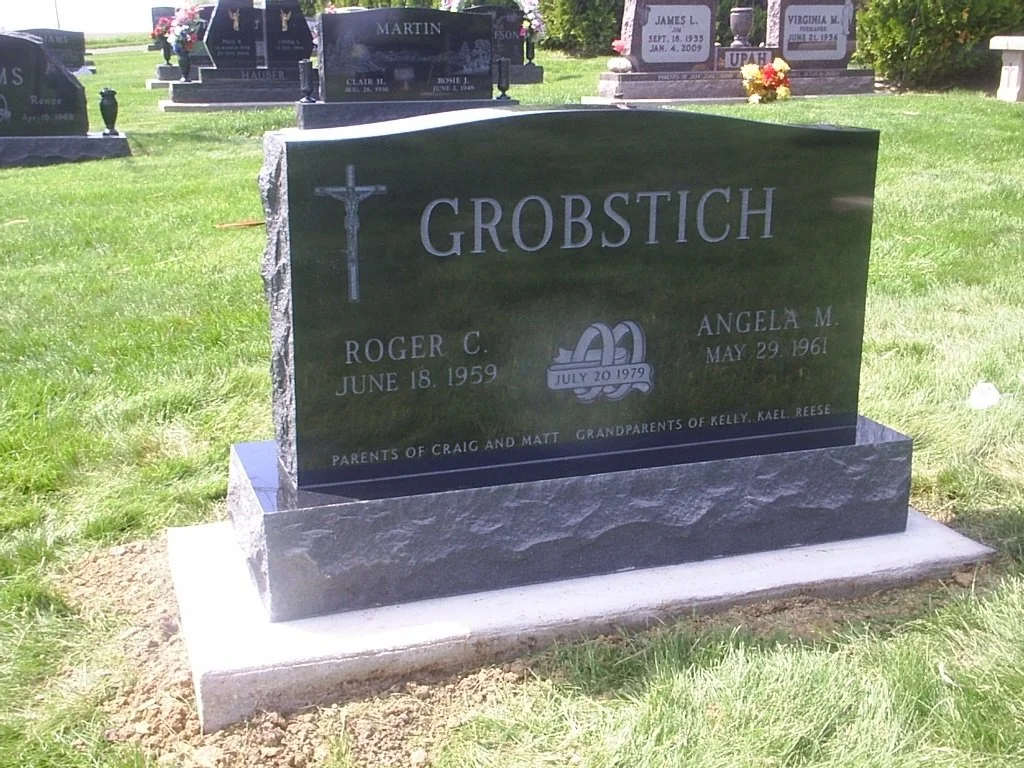 Traditional upright granite headstone made by Watts Monuments (photo 12)