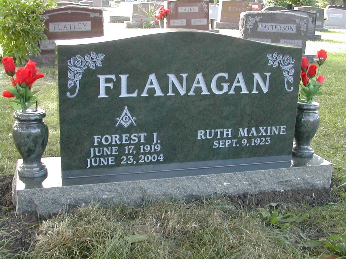 Traditional upright granite headstone made by Watts Monuments (photo 19)